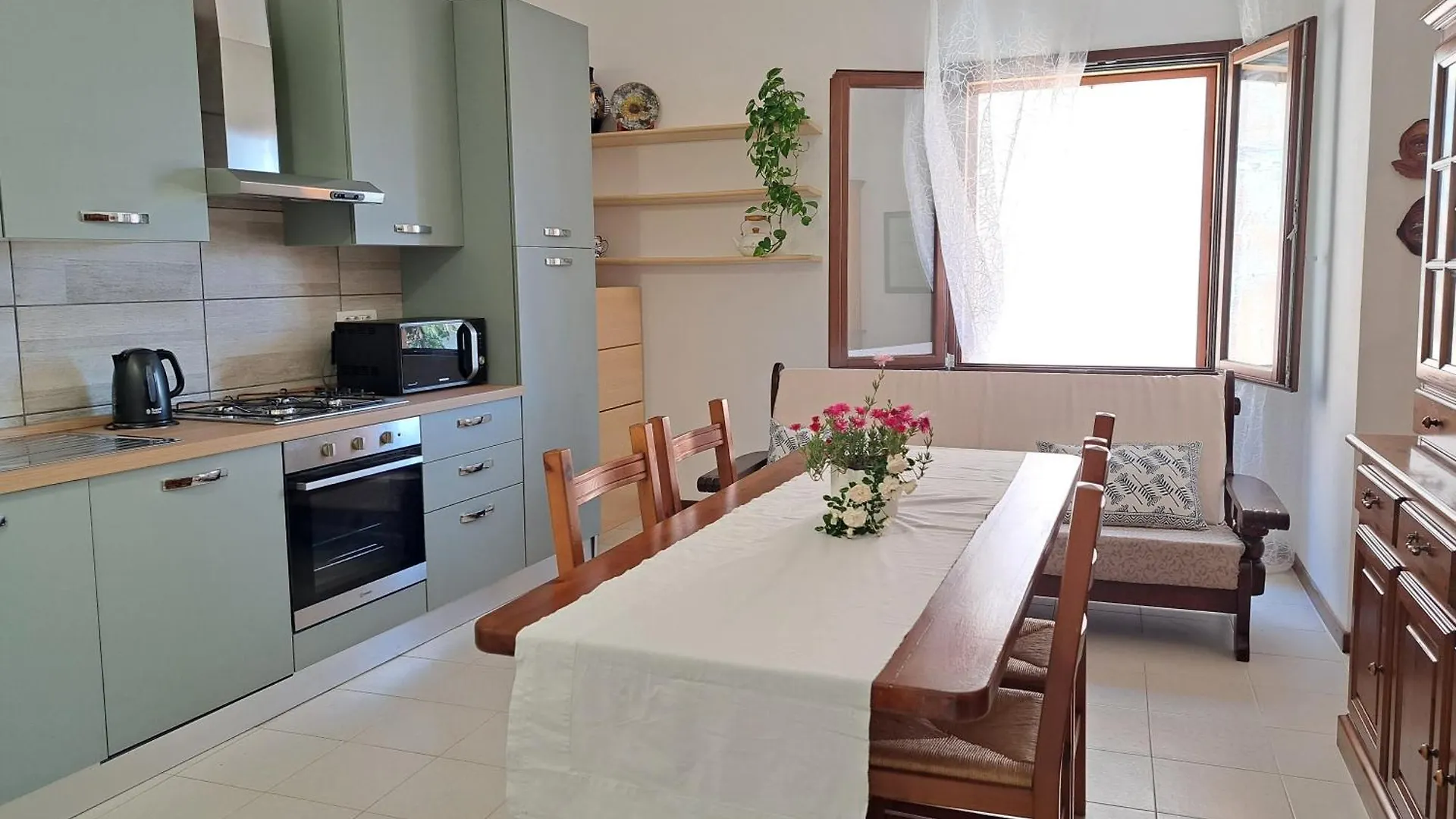 I Girasoli Apartment - South Sardinia - 卡波特拉