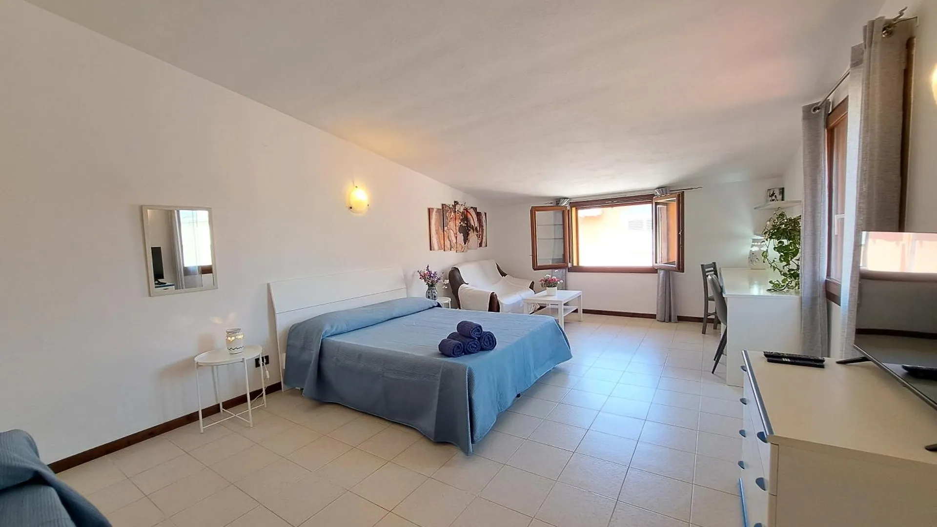 I Girasoli Apartment - South Sardinia - 卡波特拉